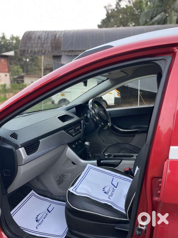 Tata Nexon 1.2 Revotron Xm (s), 2017, Petrol