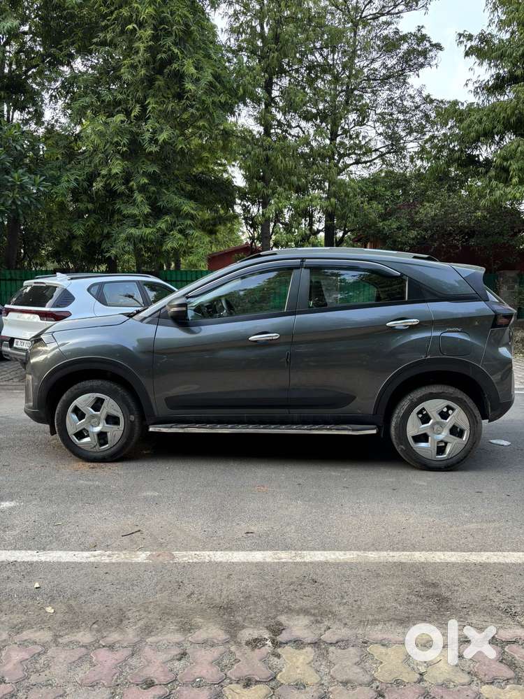 Tata Nexon Smart 1.2 Revotron Petrol 5 Mt, 2023, Petrol