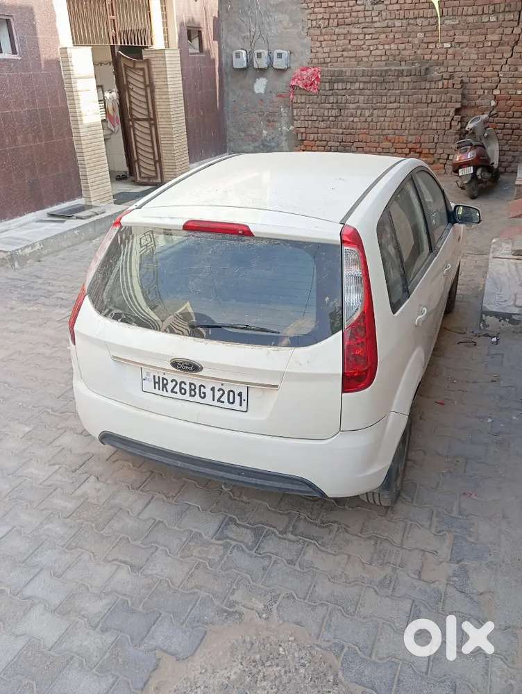 Ford Figo 2010 Manual Petrol + Cng