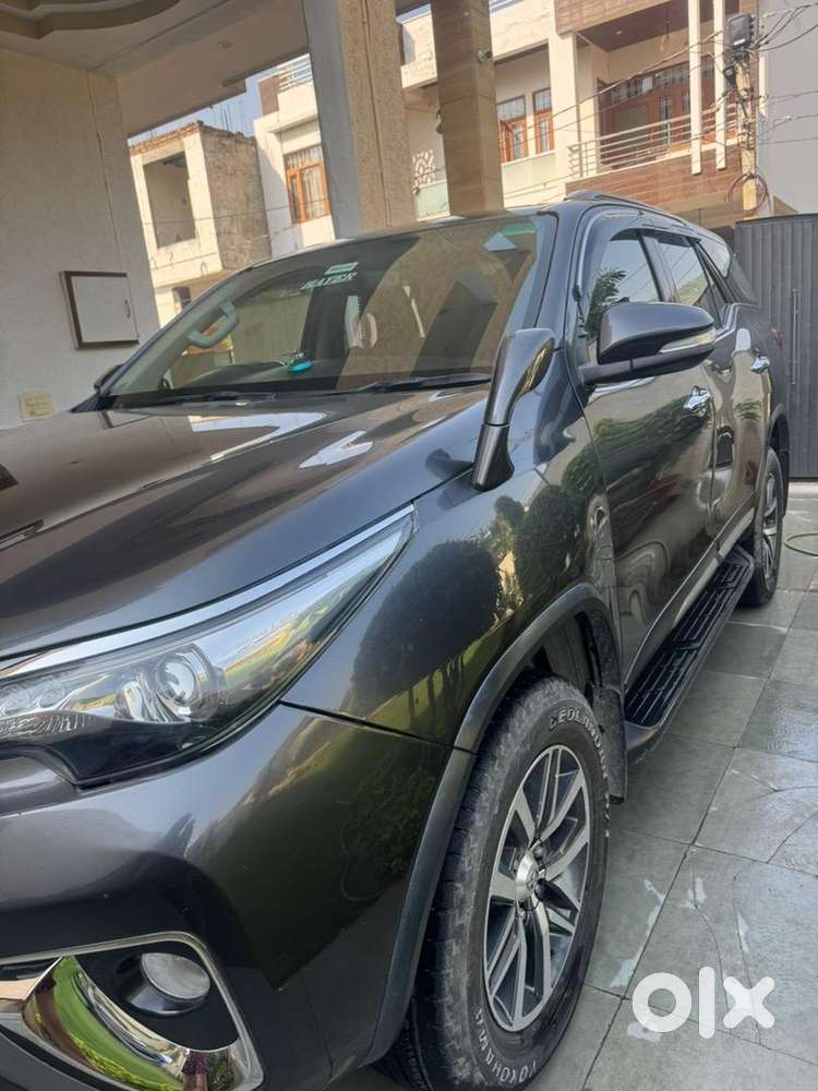 Toyota Fortuner 2016 Diesel Well Maintained