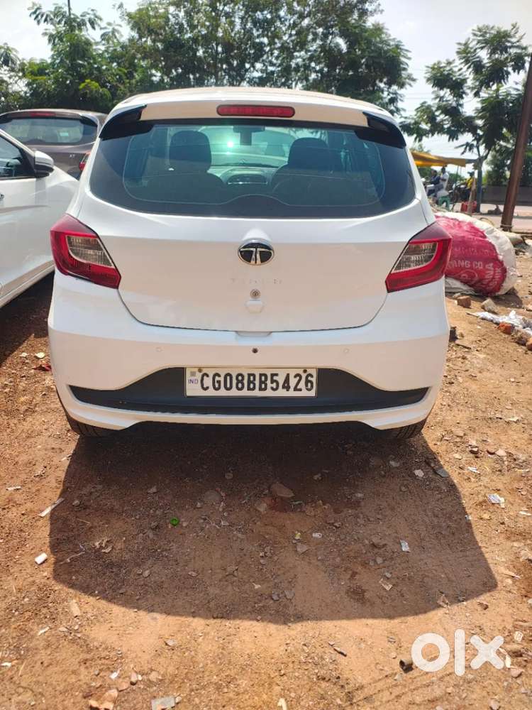 Tata Tiago 1.2 Revotron Xt (o), 2024, Petrol