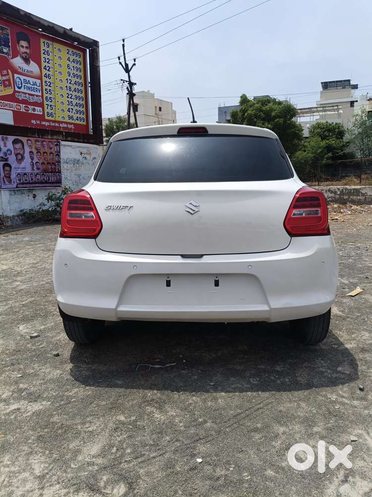Maruti Suzuki Swift Vxi Abs Bsiv, 2018, Petrol