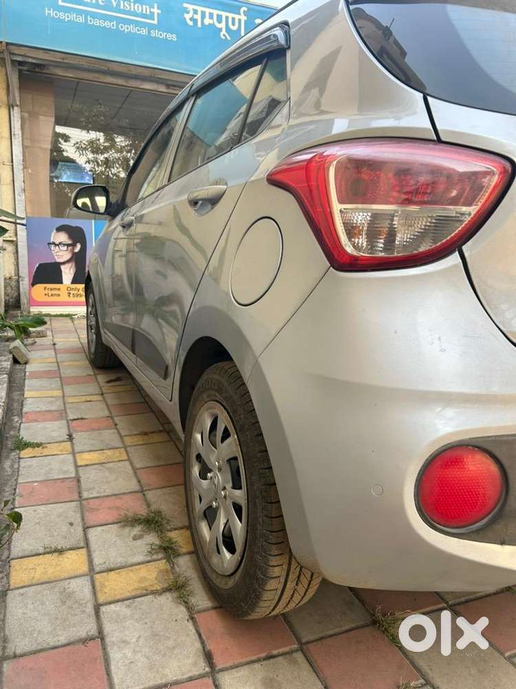 Hyundai Grand I10 2020 Petrol 35000 Km Driven