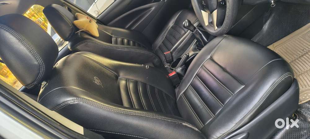 Toyota Innova Crysta 2.4 Gx Mt, 2016, Diesel