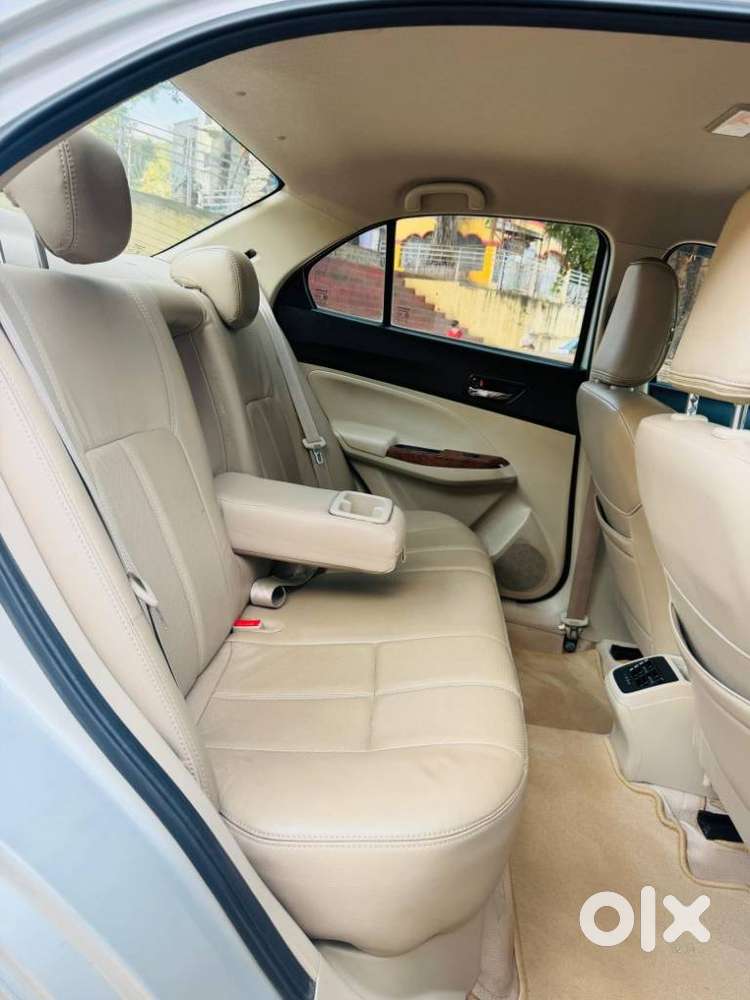 Maruti Suzuki Dzire 1.2 Zxi Plus Amt, 2018, Petrol