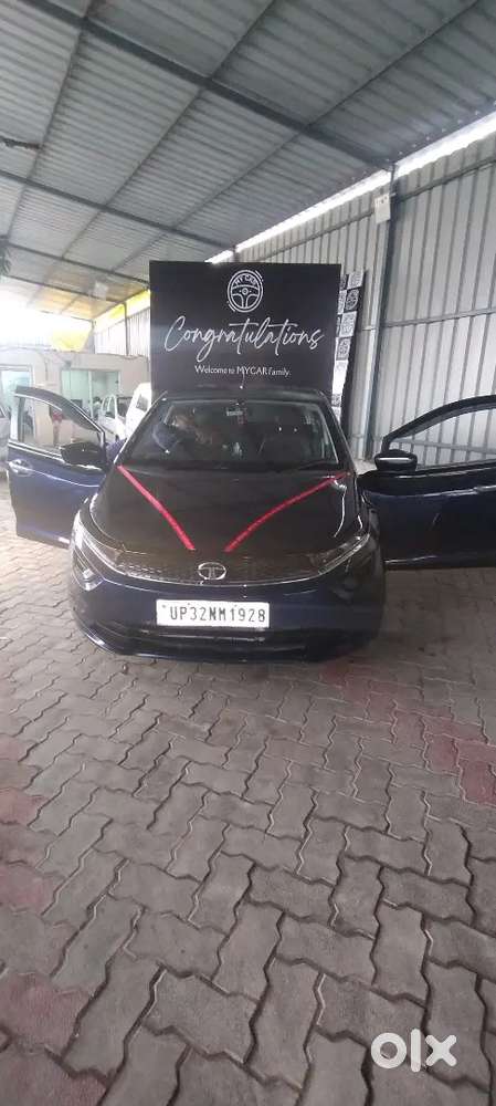 Tata Altroz 2023 Diesel 680000 Km Driven