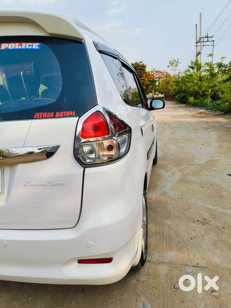Maruti Suzuki Ertiga Vxi Abs Bs Iv, 2018, Petrol