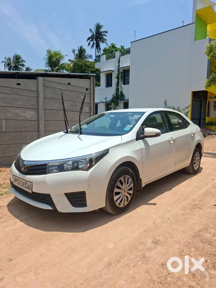 Toyota Corolla Altis 2015