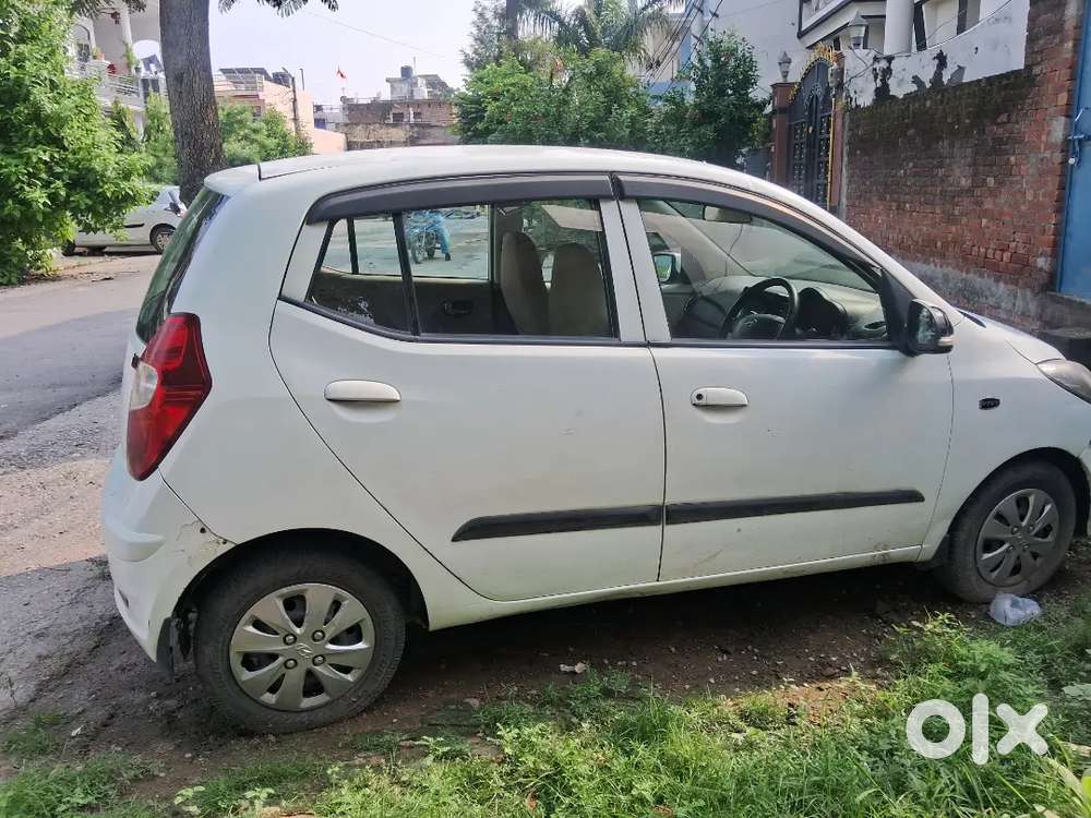 Hyundai I10 2011 Model 80000 Km Driven