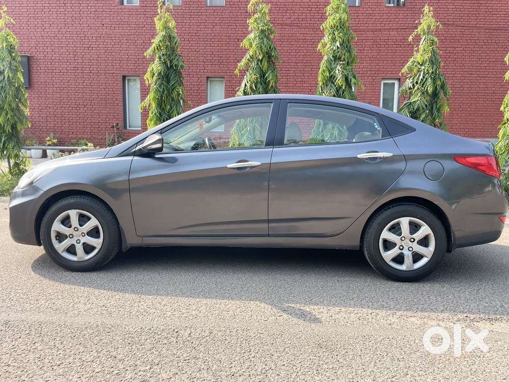 Hyundai Verna 1.6 Vtvt, 2013, Petrol