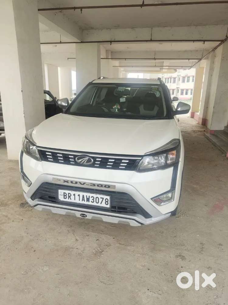 Xuv 300 W6