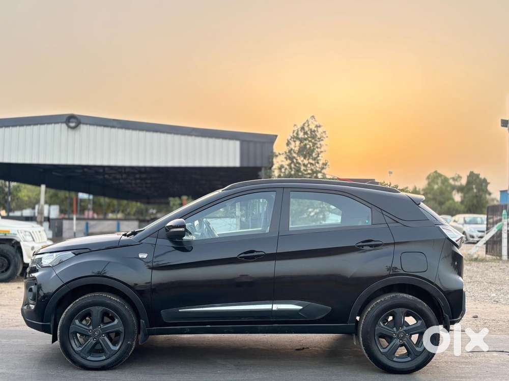 Tata Nexon 1.5 Revotorq Xz Plus (o) Dark Edition, 2023, Diesel