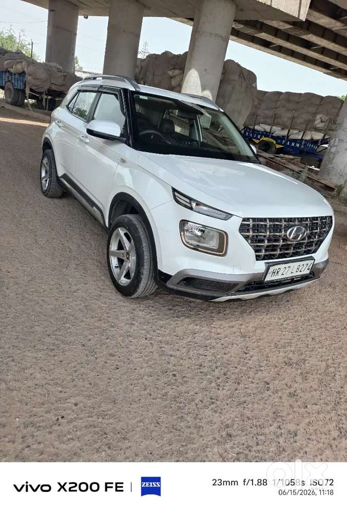 Hyundai Venue 2021 Petrol Good Condition