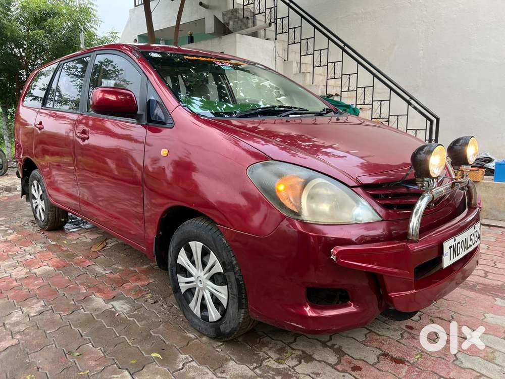 Toyota Innova 2.5 G (diesel) 8 Seater, 2005, Diesel