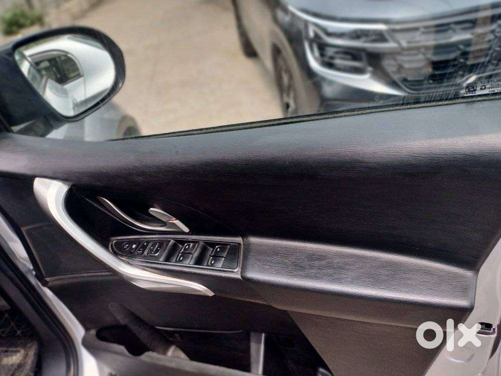 Mahindra Xuv500 W9 1.99, 2018, Diesel