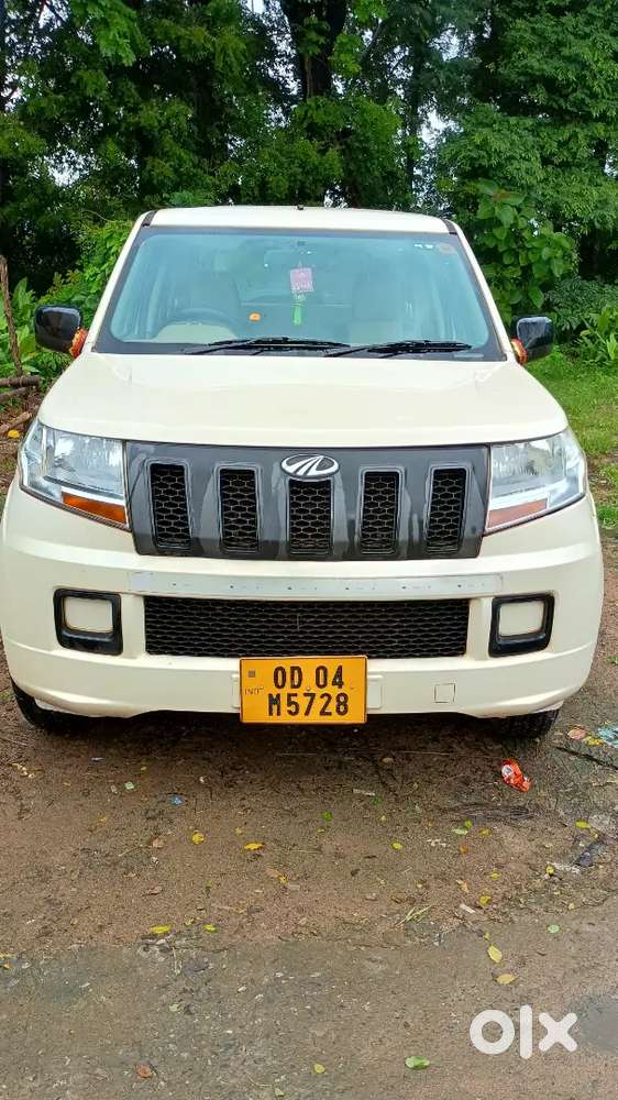 Mahindra Tuv 300 2019 Diesel Well Maintained