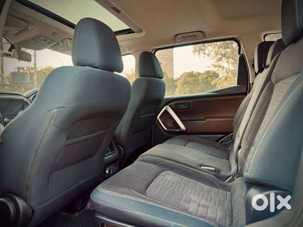 Mahindra Scorpio-n 2.2 Z6 Diesel Mt 7 Str, 2024, Diesel