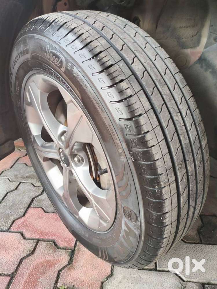 Kia Seltos, 2022, Petrol