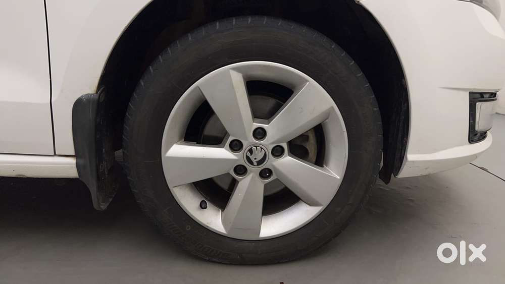 Skoda Rapid 2011-2013 1.6 Mpi Ambition, 2016, Petrol