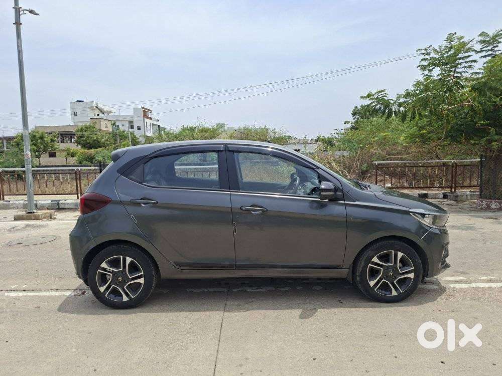 Tata Tiago 1.2 Revotron Xz Plus Dual Tone, 2020, Petrol