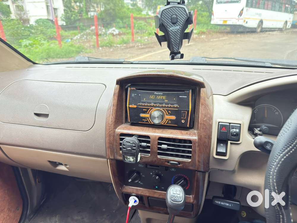 Chevrolet Tavera 2010 Diesel Well Maintained