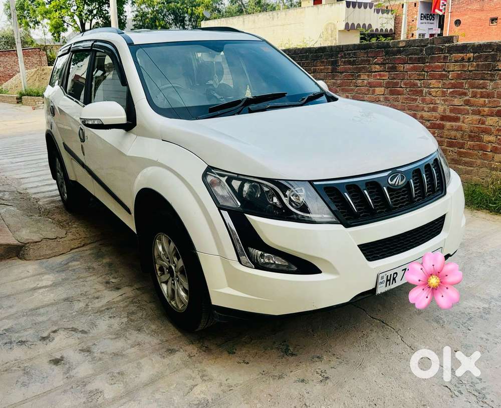 Mahindra Xuv500 2.2 W10 Sportz Edition Mt, 2015, Diesel