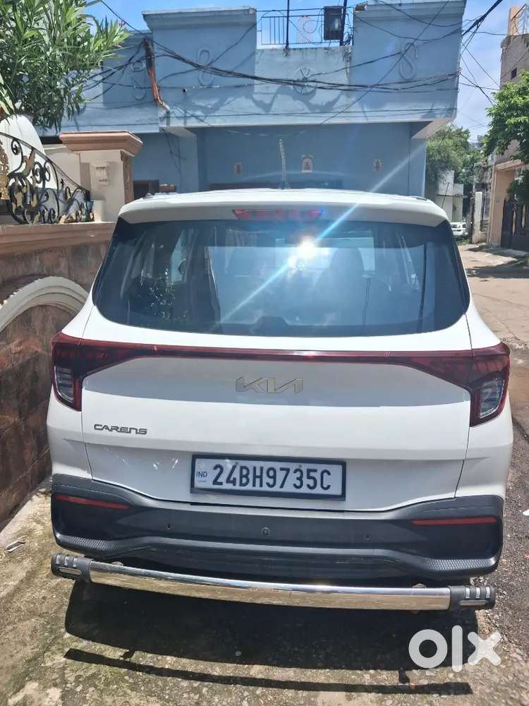 Kia Carens 1.4 Premium 2024