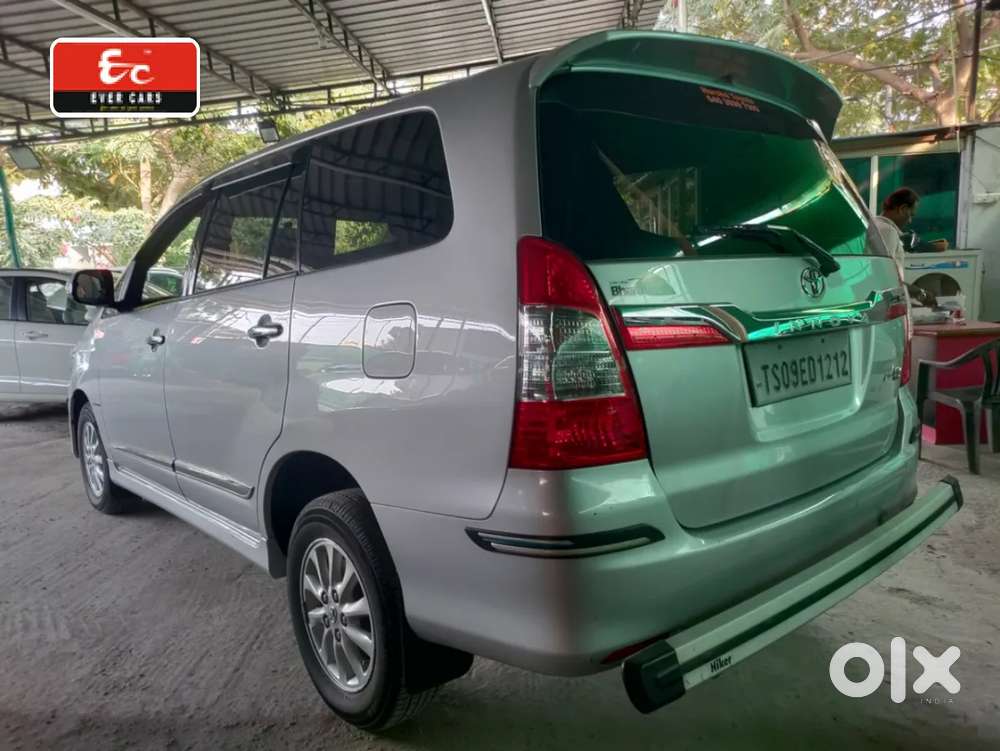 Toyota Innova 2.5 Vx 7 Seater Bs Iv, 2014, Diesel