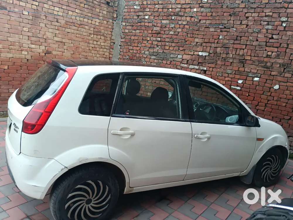Ford Figo 2012 Diesel Well Maintained
