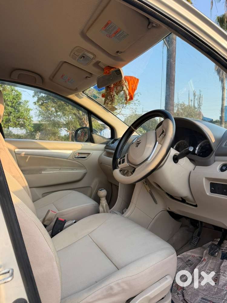 Maruti Suzuki Ertiga 2016 Petrol 61000 Km Driven