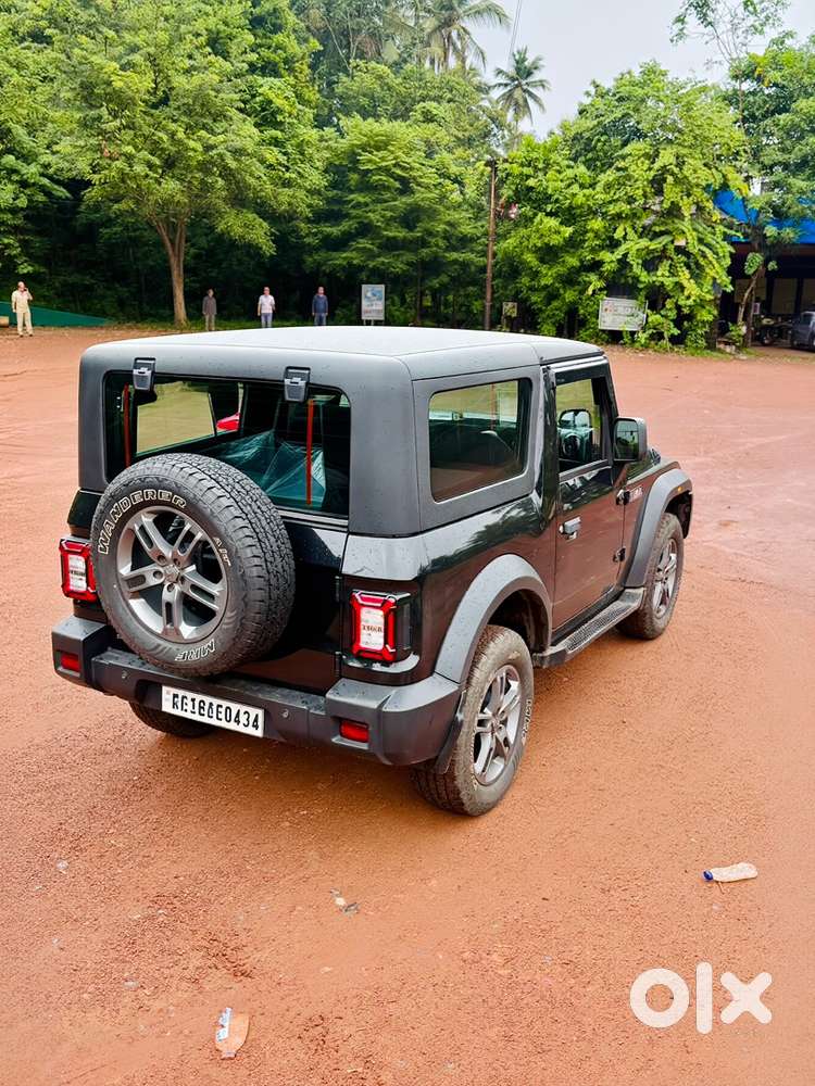 Mahindra Thar Petrol 2023