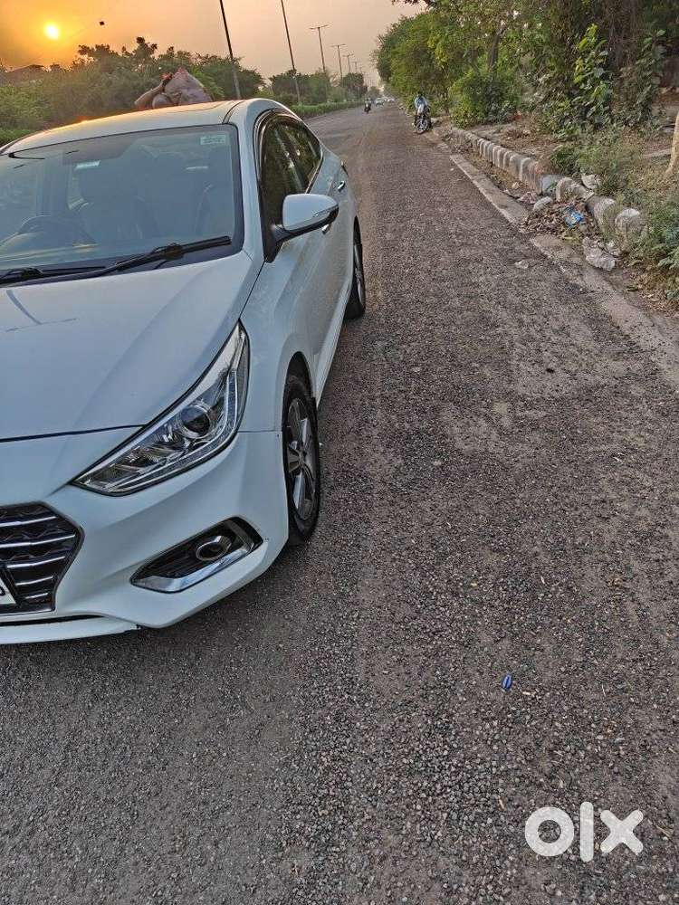Hyundai Verna 1.6 Sx (o) Crdi Anniversary Edition, 2018, Diesel