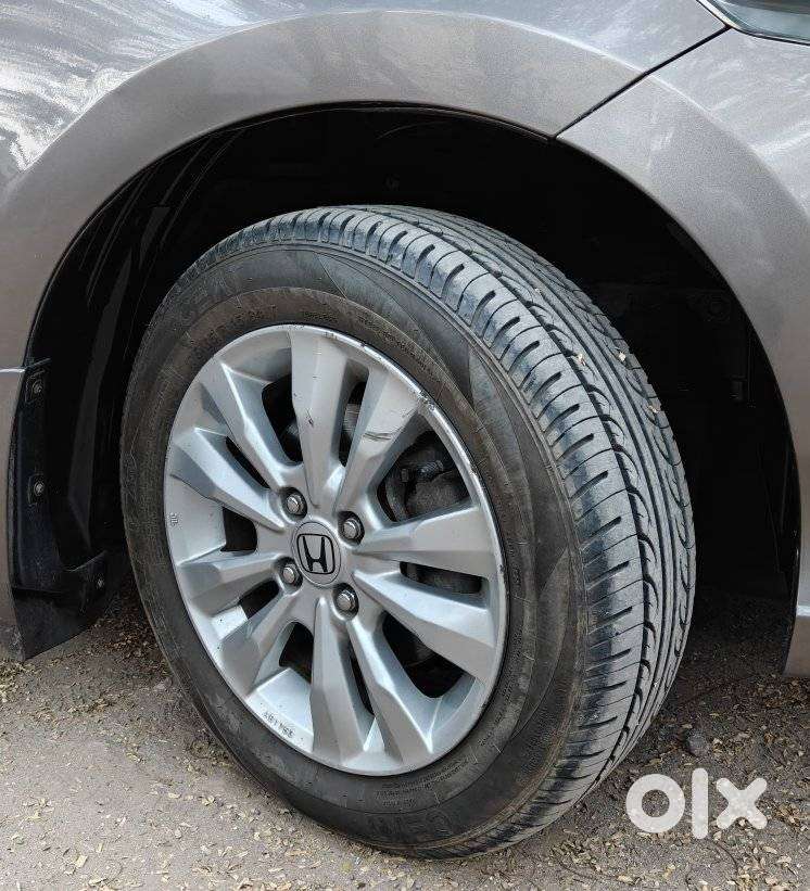 Honda City V Mt Exclusive, 2013, Petrol