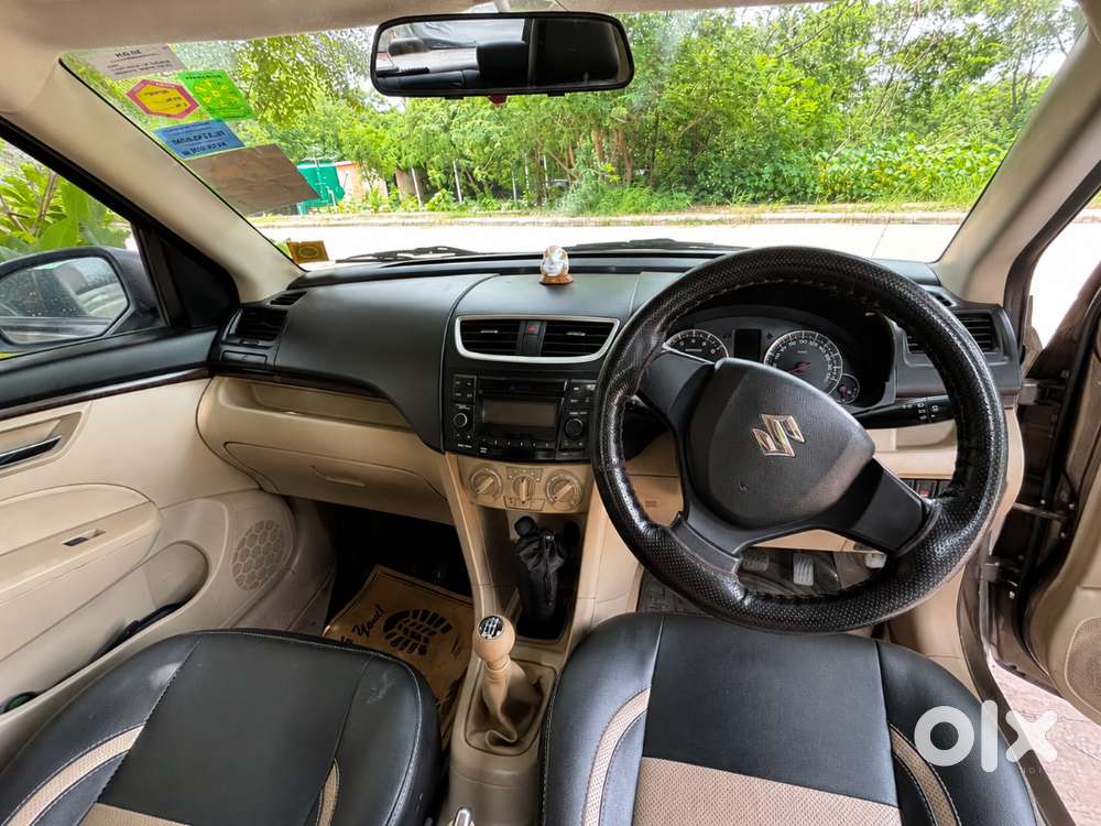 2015 Swift Dzire Vxi  Only 40,000 Km Driven  Delhi Registered  Noc