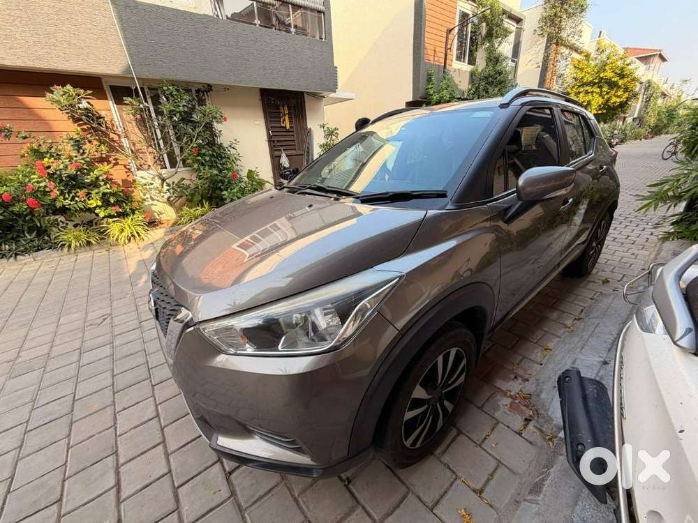 Nissan Kicks Petrol 2021