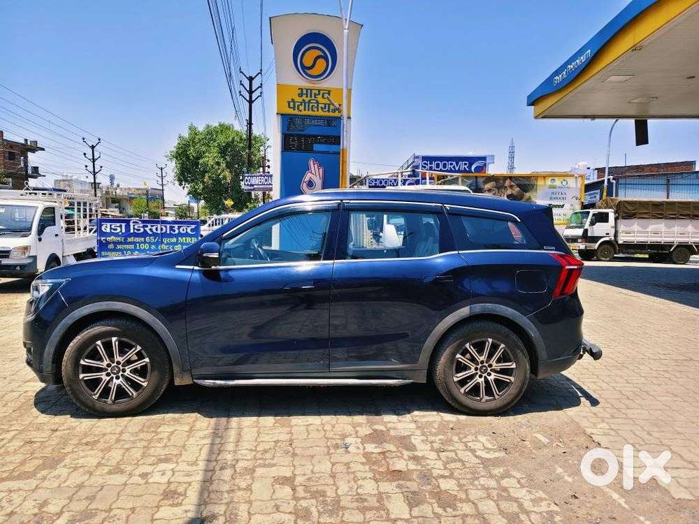 Mahindra Xuv700 2.2 Ax 7 Diesel At Str, 2022, Diesel