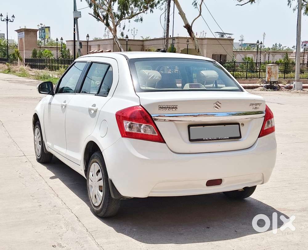 Maruti Suzuki Dzire 1.2 Vxi, 2014, Petrol