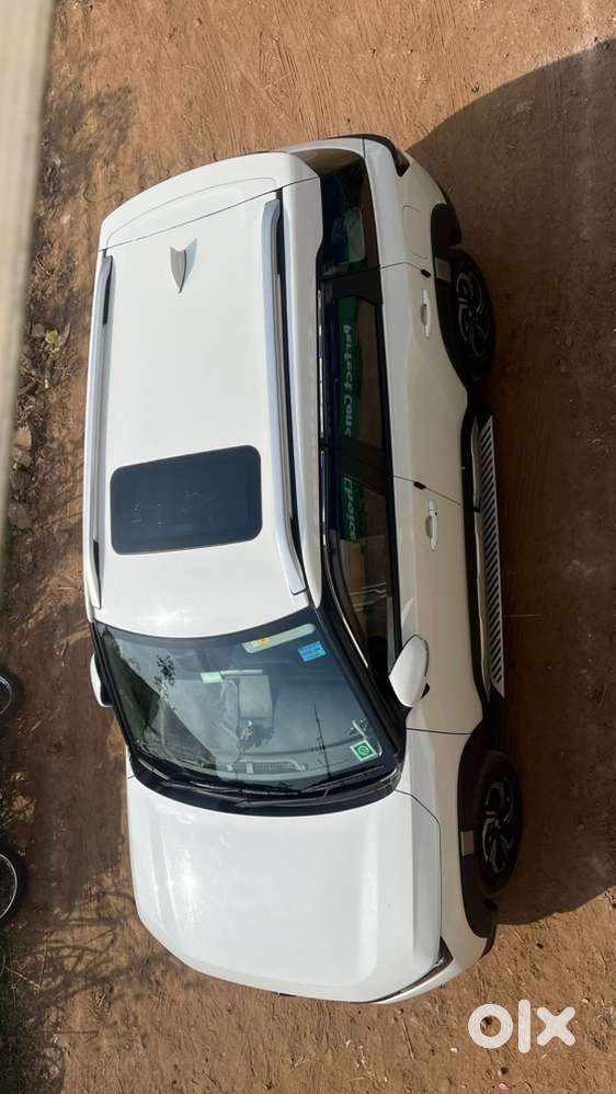 Maruti Suzuki Brezza 2024 Petrol Good Condition,low Range Running