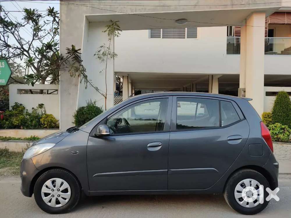 Hyundai.      I10      2012         Petrol       Well      Maintained