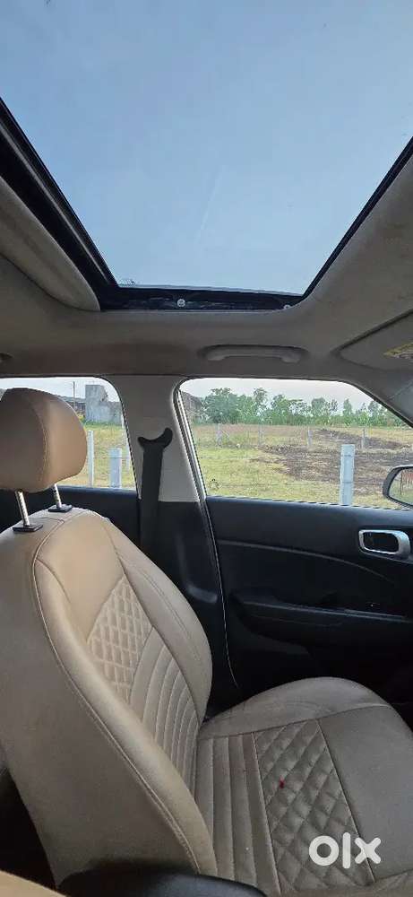Venue Next To New Condition Lady Doctor Driven