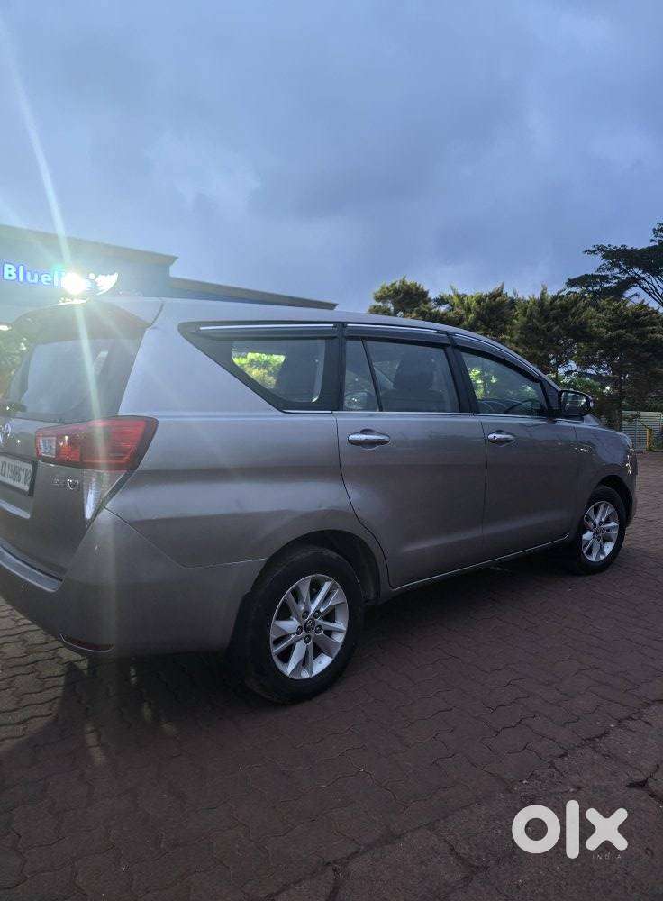Toyota Innova Crysta, 2017, Diesel
