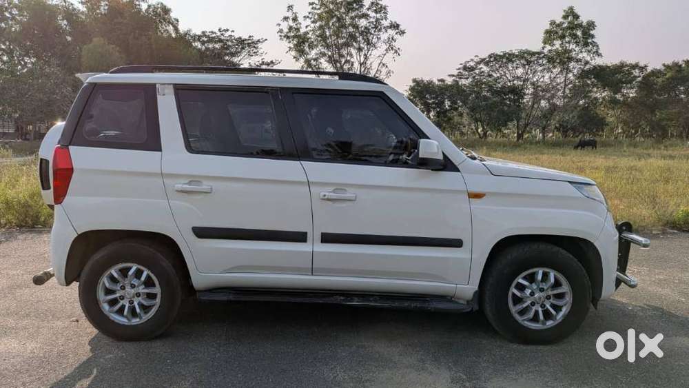 Mahindra Tuv 300 T8, 2016, Diesel