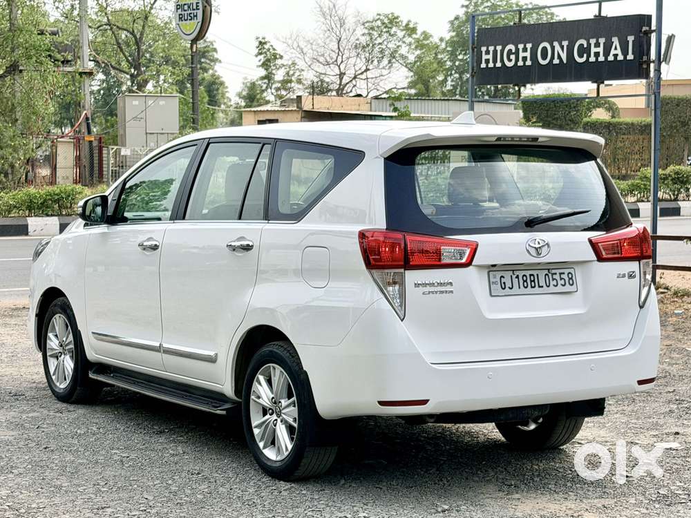 Toyota Innova Crysta 2.8 Zx At 7 Seater, 2019, Diesel