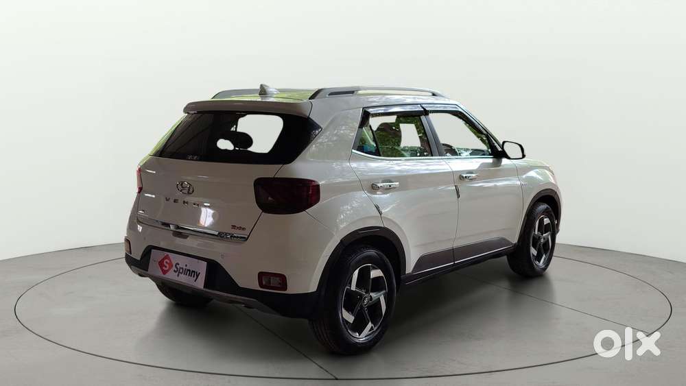 Hyundai Venue Sx Plus Turbo Dct, 2020, Petrol