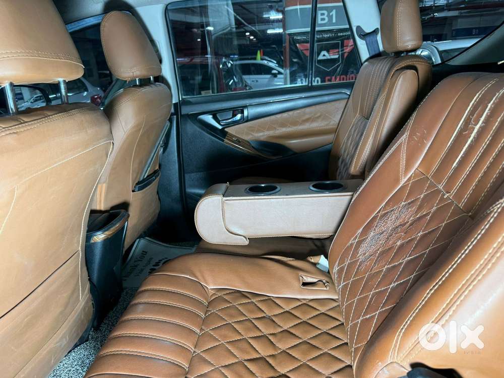Toyota Innova Crysta 2.4 Gx Limited Edition 8 Str, 2016, Diesel