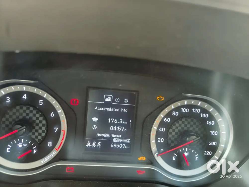 Hyundai Aura 2025 Cng & Hybrids 75000 Km Driven