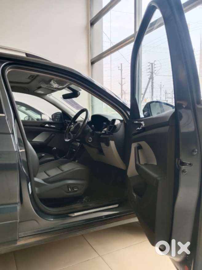 Skoda Kushaq Style 1.0l Tsi Mt, 2024, Petrol