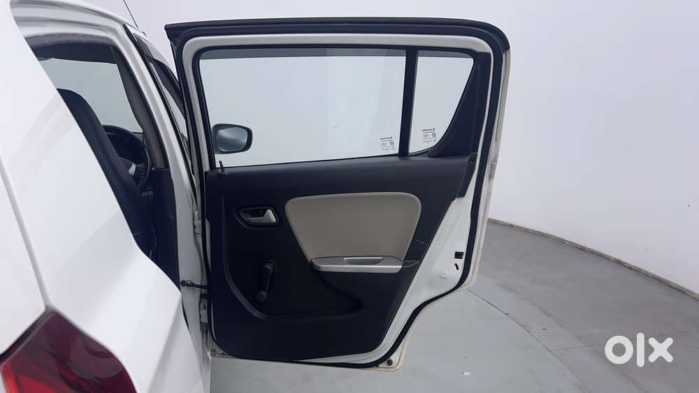 Maruti Suzuki Alto K10 1.0 Vxi Amt, 2016, Petrol