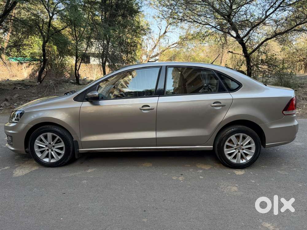 Volkswagen Vento, 2015, Petrol