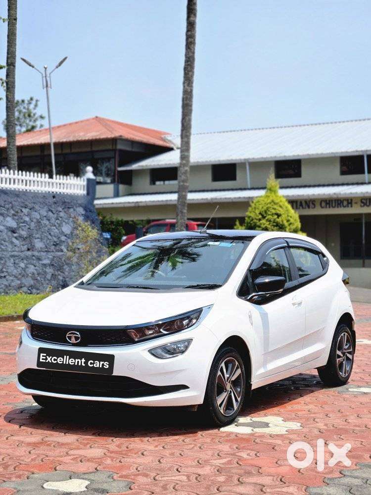 Tata Altroz Xz, 2022, Petrol